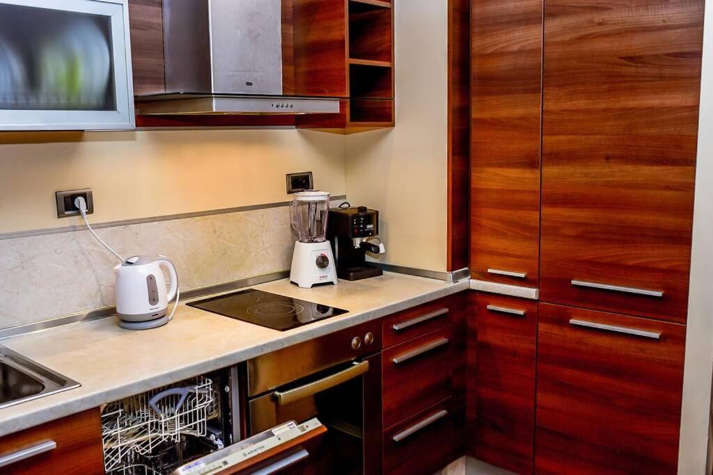 Sea View Apartment Next To Sea Garden And Beach 瓦爾納 外观 照片