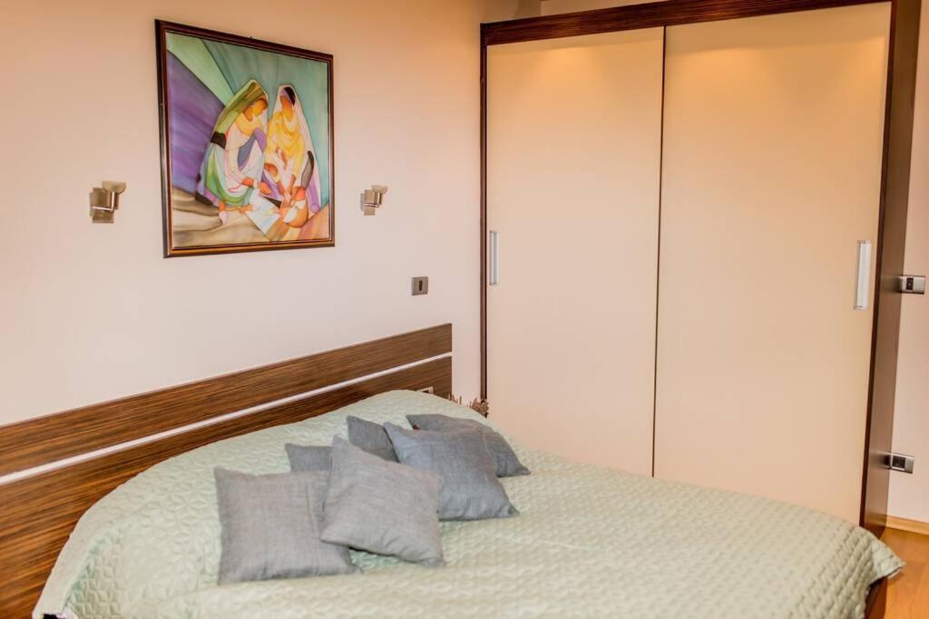 Sea View Apartment Next To Sea Garden And Beach 瓦爾納 外观 照片